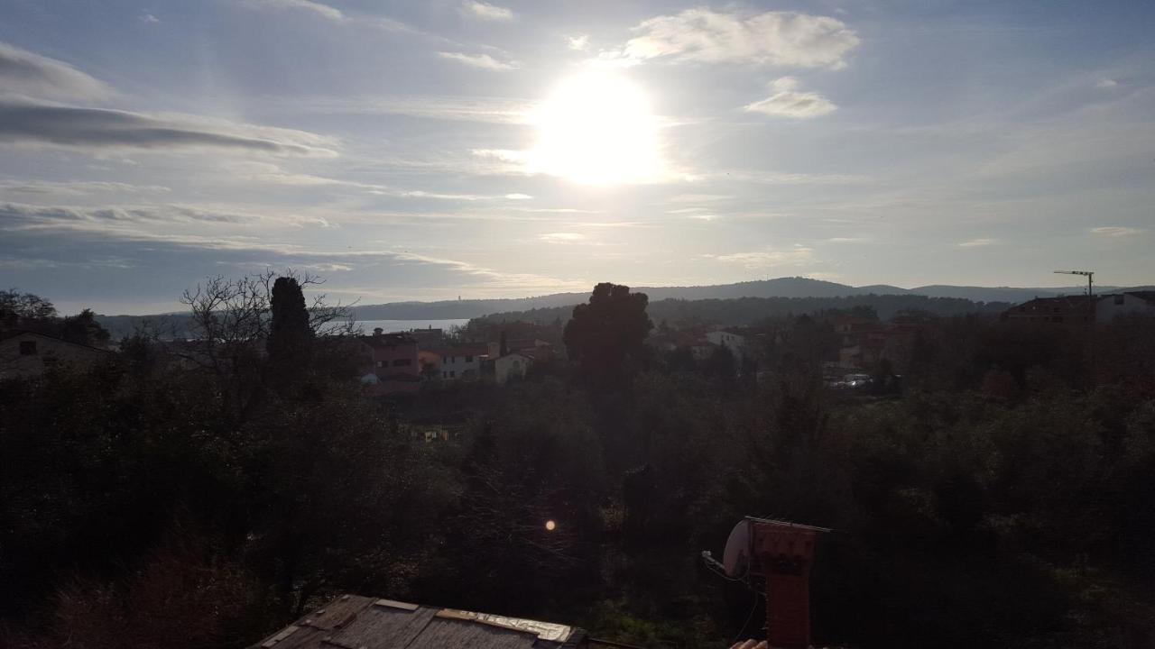Istrska Kamnita Hisa Soncni Medulin Villa Buitenkant foto