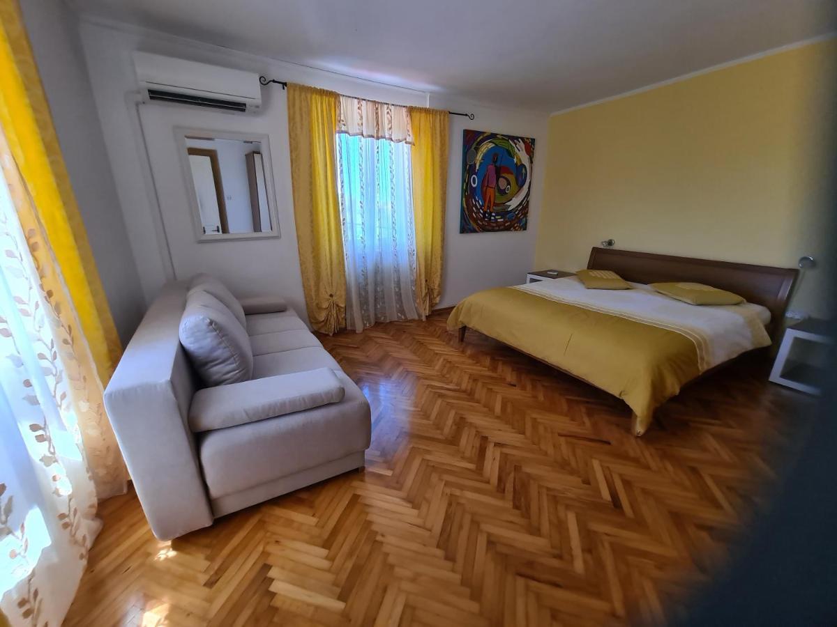Istrska Kamnita Hisa Soncni Medulin Villa Buitenkant foto